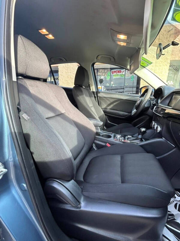 2016 Mazda CX-5 Sport
