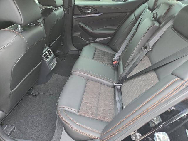 2023 Nissan Maxima 3.5 SR