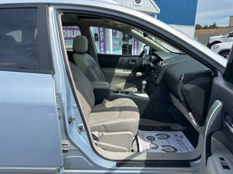 2011 Nissan Rogue S