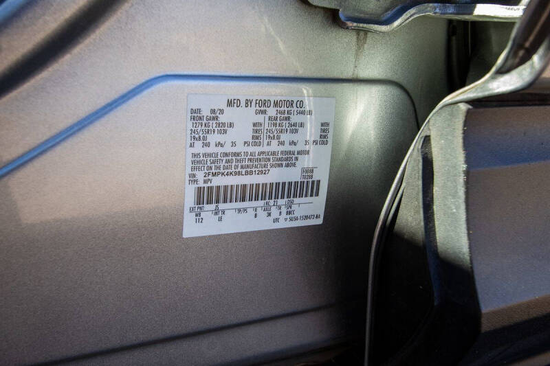 2020 Ford Edge Titanium