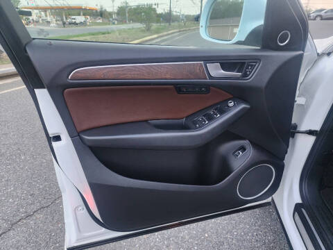 2014 Audi Q5 2.0T quattro Premium Plus