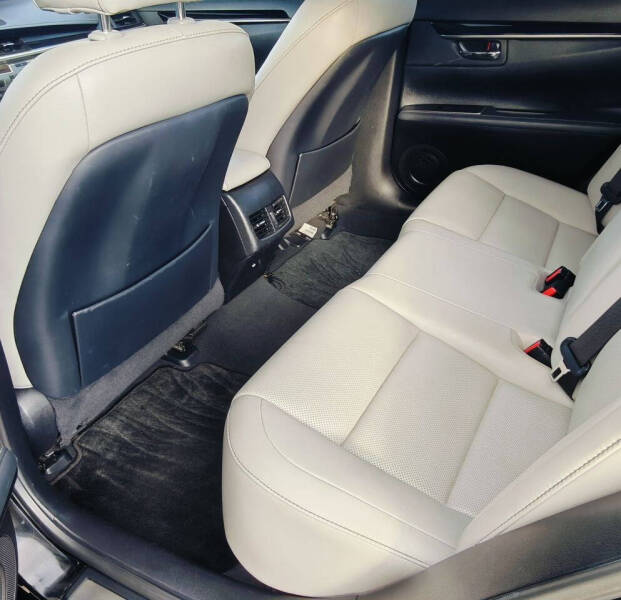 2018 Lexus ES 350