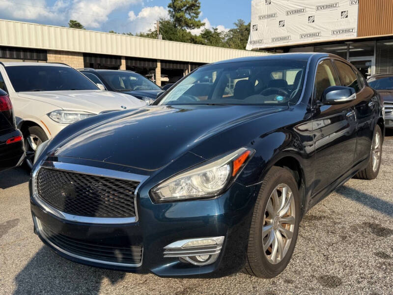 2015 Infiniti Q70 3.7