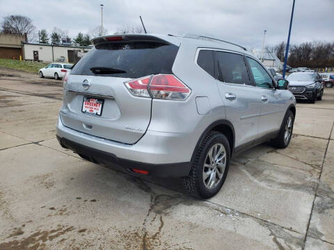 2015 Nissan Rogue SL