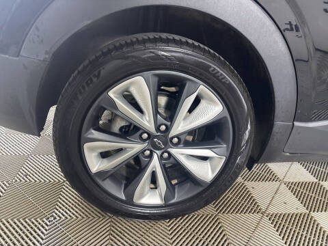 2022 Chevrolet Bolt EUV LT