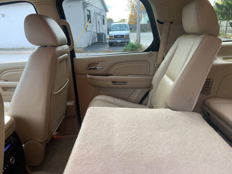 2014 Cadillac Escalade Luxury