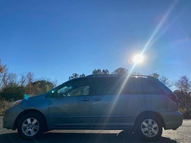 2005 Toyota Sienna