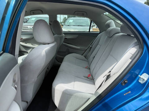 2010 Toyota Corolla LE