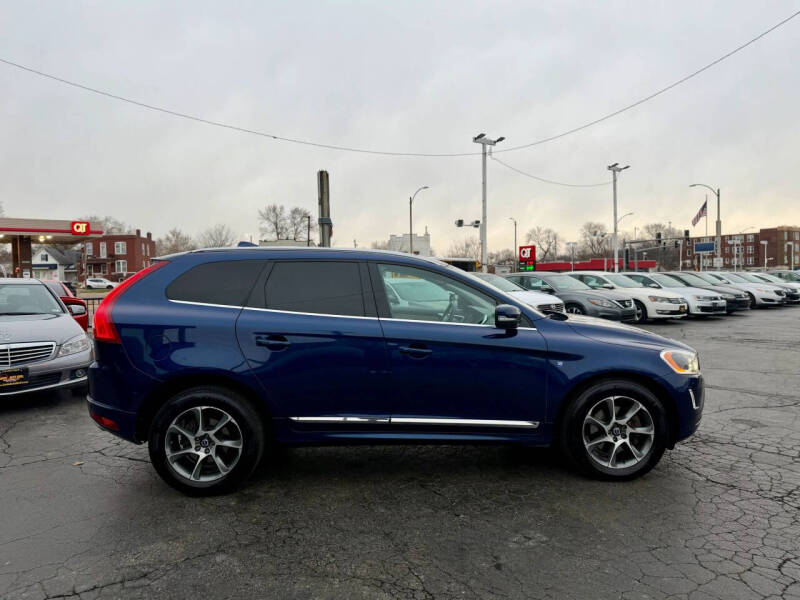 2015 Volvo XC60 T6 Platinum