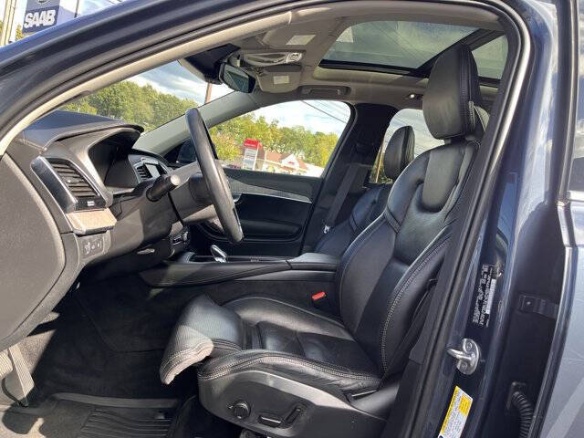 2022 Volvo XC90 Recharge T8 Inscription 6P