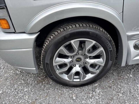 2025 Chevrolet Express 2500