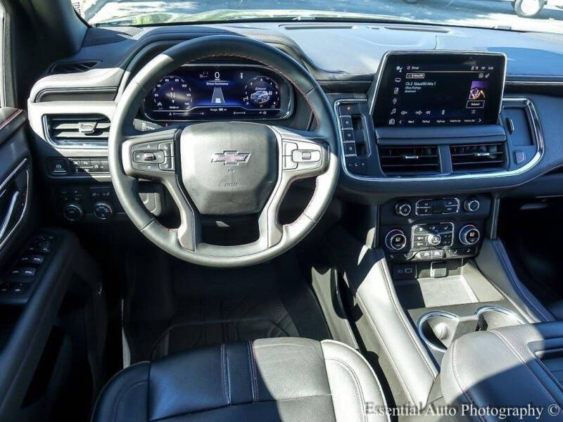 2024 Chevrolet Suburban RST