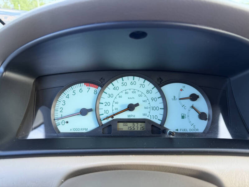 2003 Toyota Corolla LE