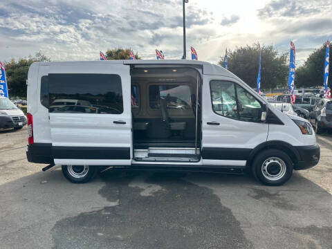 2023 Ford Transit 250