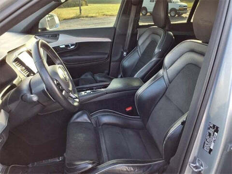 2019 Volvo XC90 T5 R-Design