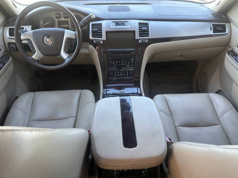 2010 Cadillac Escalade ESV Luxury