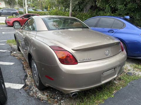 2004 Lexus SC 430