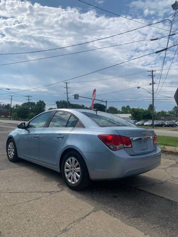 2011 Chevrolet Cruze LS
