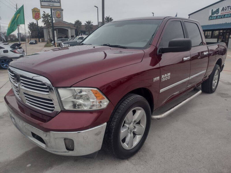 2017 RAM 1500 SLT