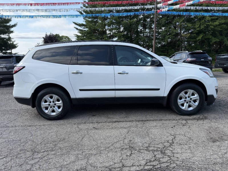 2017 Chevrolet Traverse LS