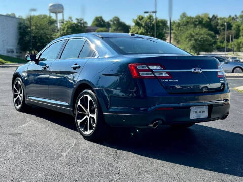 2016 Ford Taurus SEL