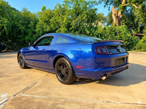 2013 Ford Mustang V6