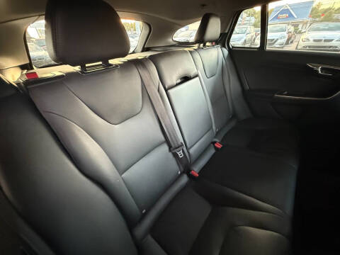 2015 Volvo V60 T5 Drive-E Premier