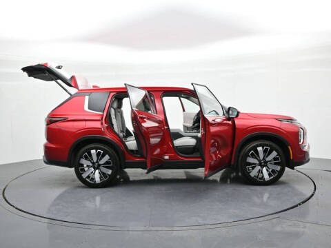 2026 Mitsubishi Outlander SE