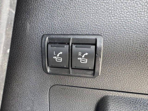 2023 Toyota Sequoia Platinum