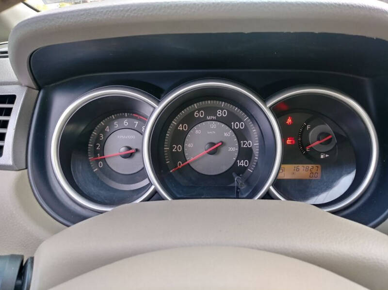 2009 Nissan Versa 1.8 S