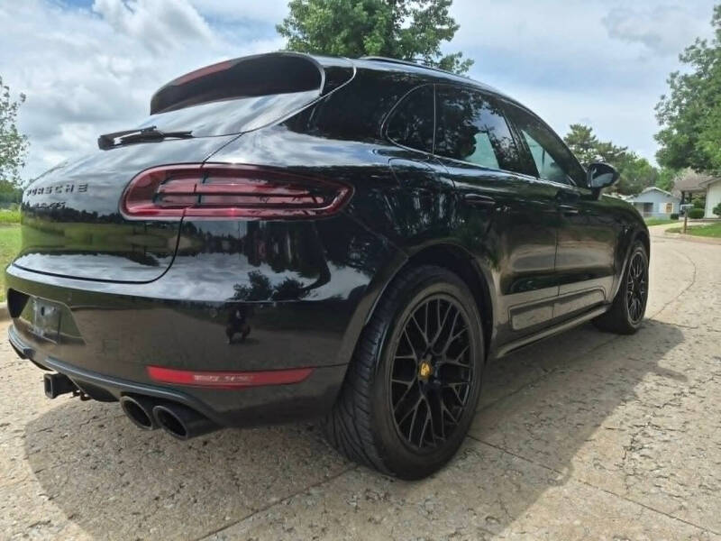 2017 Porsche Macan