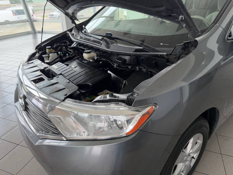 2017 Nissan Quest S