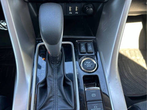 2024 Mitsubishi Eclipse Cross SE