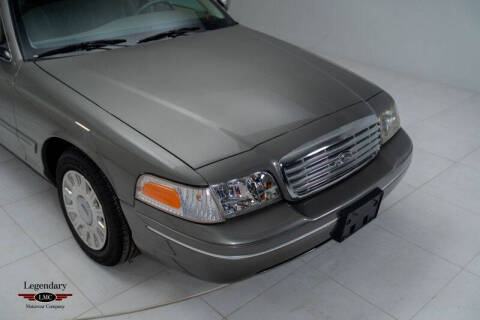 2003 Ford Crown Victoria