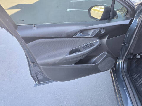 2017 Chevrolet Cruze LT Auto