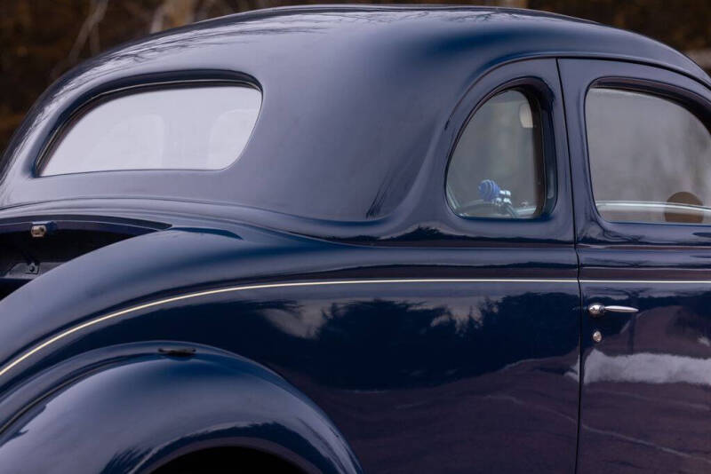 1935 Ford Deluxe