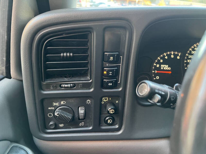 2004 Chevrolet Tahoe LT