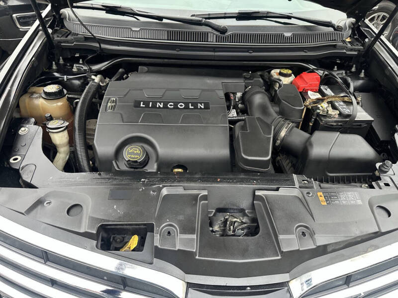 2019 Lincoln MKT Town Car Livery Fleet