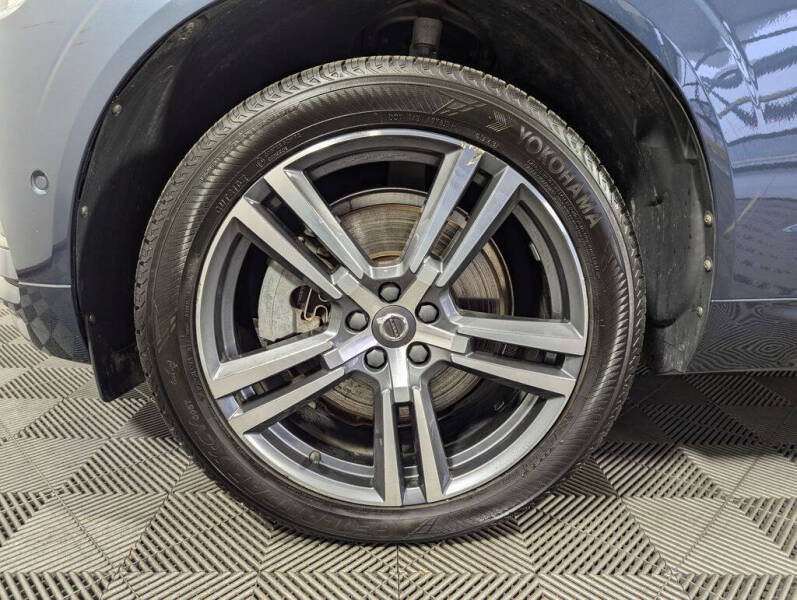 2019 Volvo XC60 T6 Momentum