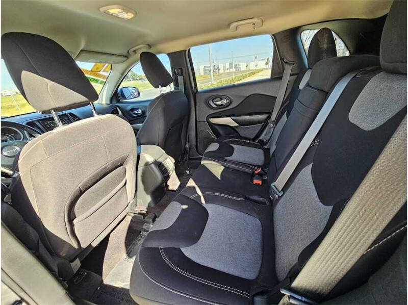 2018 Jeep Cherokee Latitude