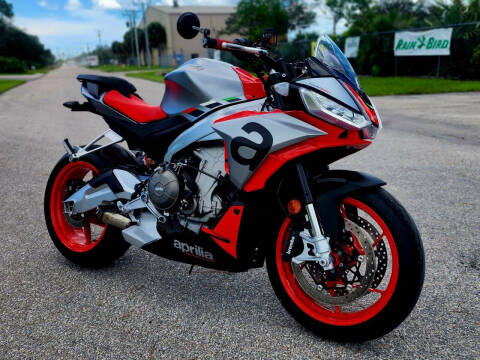 2021 Aprilia Tuono 660