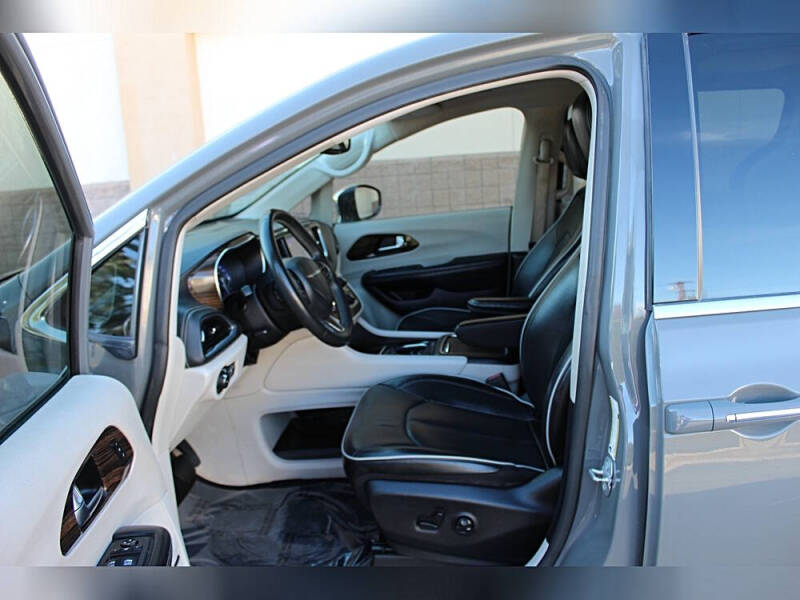 2022 Chrysler Pacifica Limited