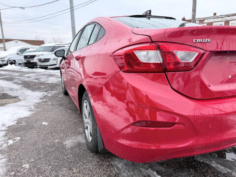 2017 Chevrolet Cruze LS Auto
