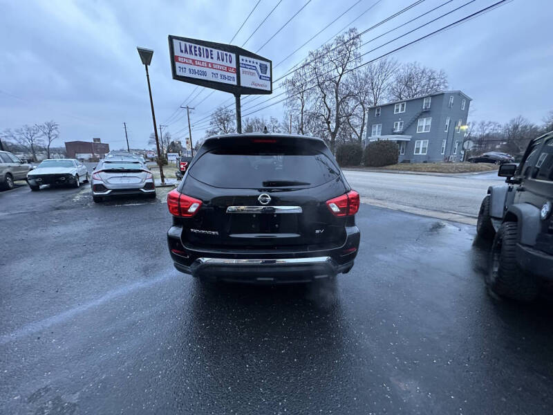 2019 Nissan Pathfinder SV
