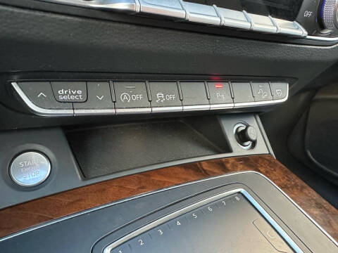 2018 Audi Q5 2.0T quattro Premium Plus