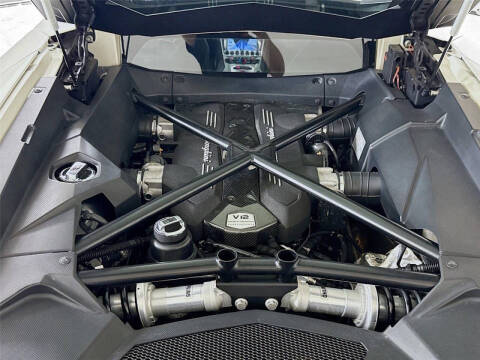 2015 Lamborghini Aventador LP 700-4