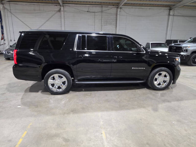 2016 Chevrolet Suburban LT