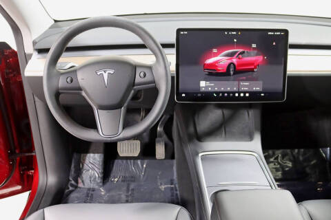 2025 Tesla Model Y Long Range