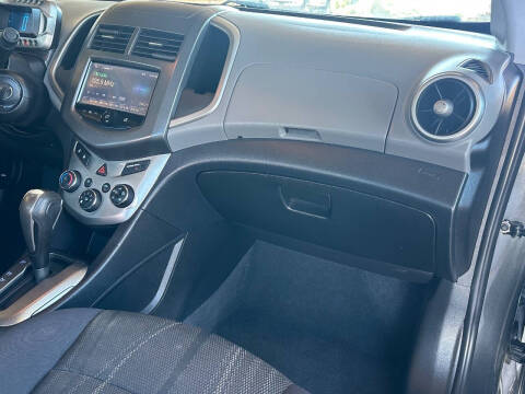 2015 Chevrolet Sonic LT Auto