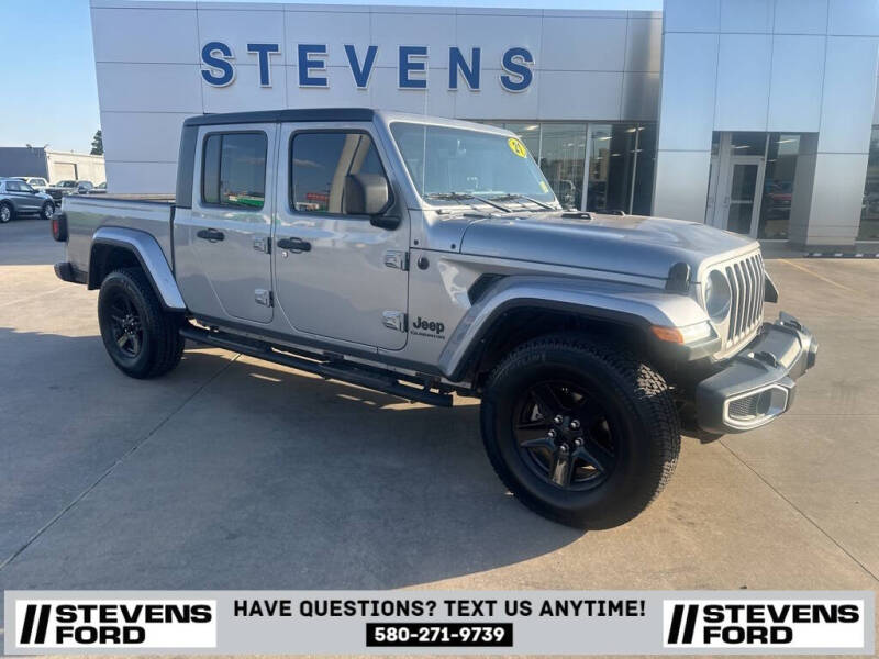 Used 2021 Jeep Gladiator Sport S with VIN 1C6HJTAGXML578972 for sale in Enid, OK